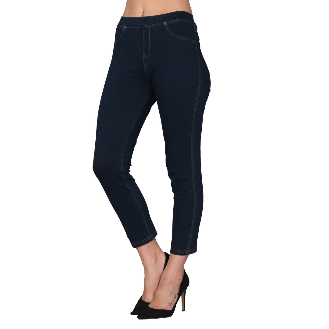 Time and Tru Dark Denim Fitted Stretch Capri Jeggings - Small : Clothing,  Shoes & Jewelry 